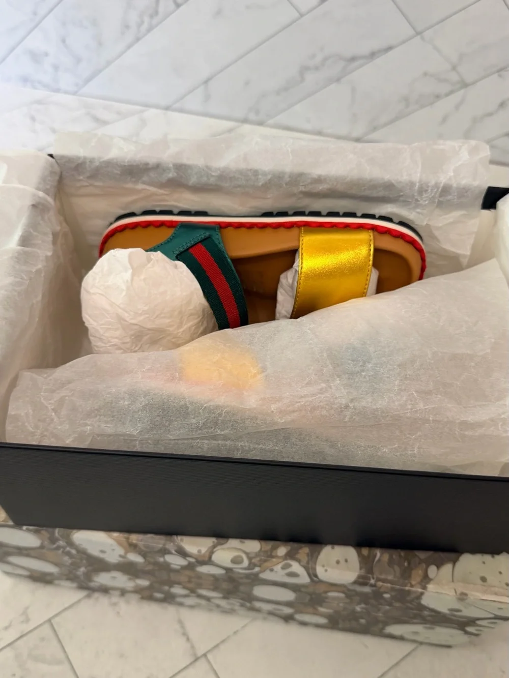 GUCCI KIDS Metallic Yellow & Green Sport Sandals